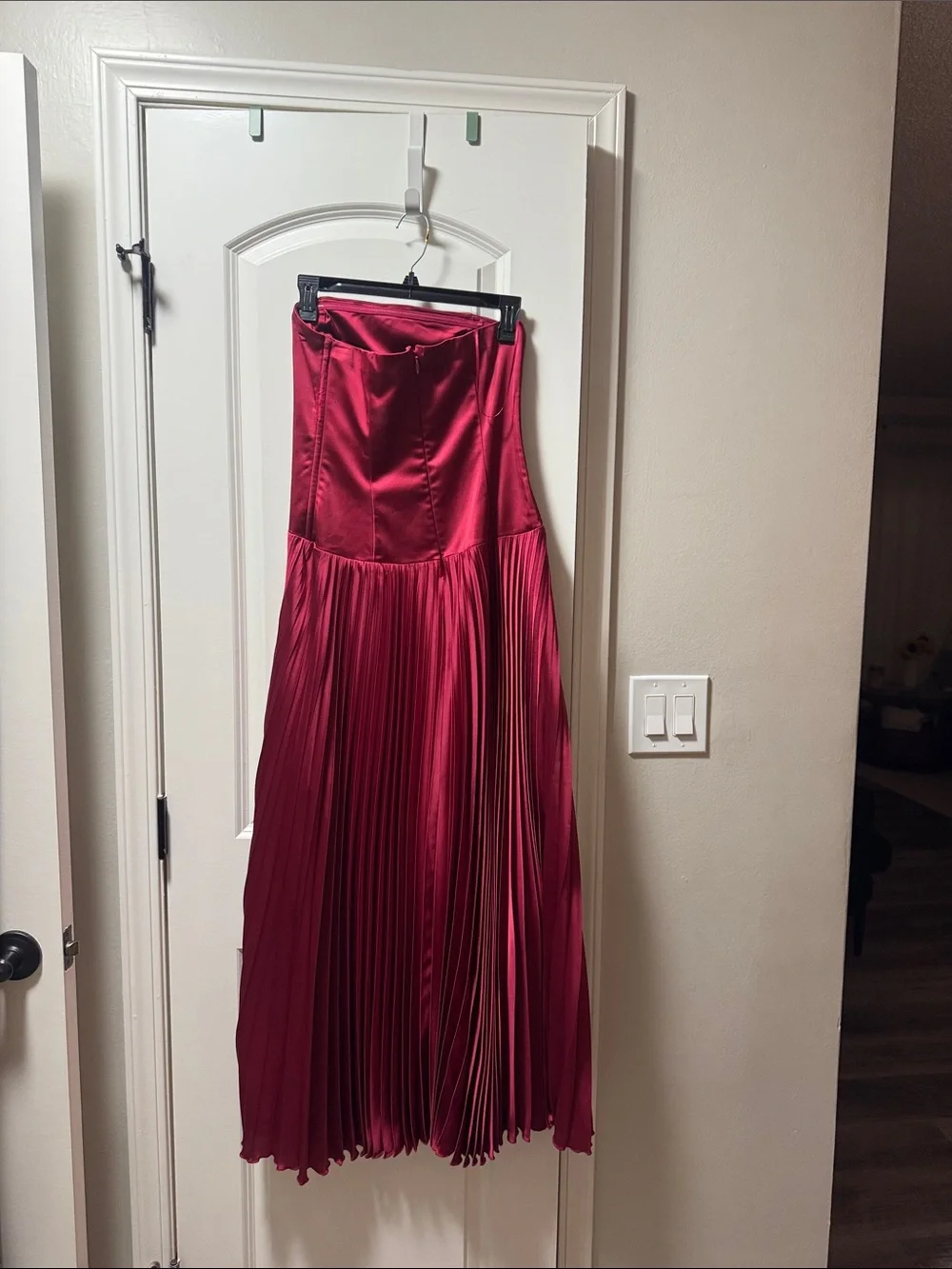 Abercrombie Strapless Pleated Dress
